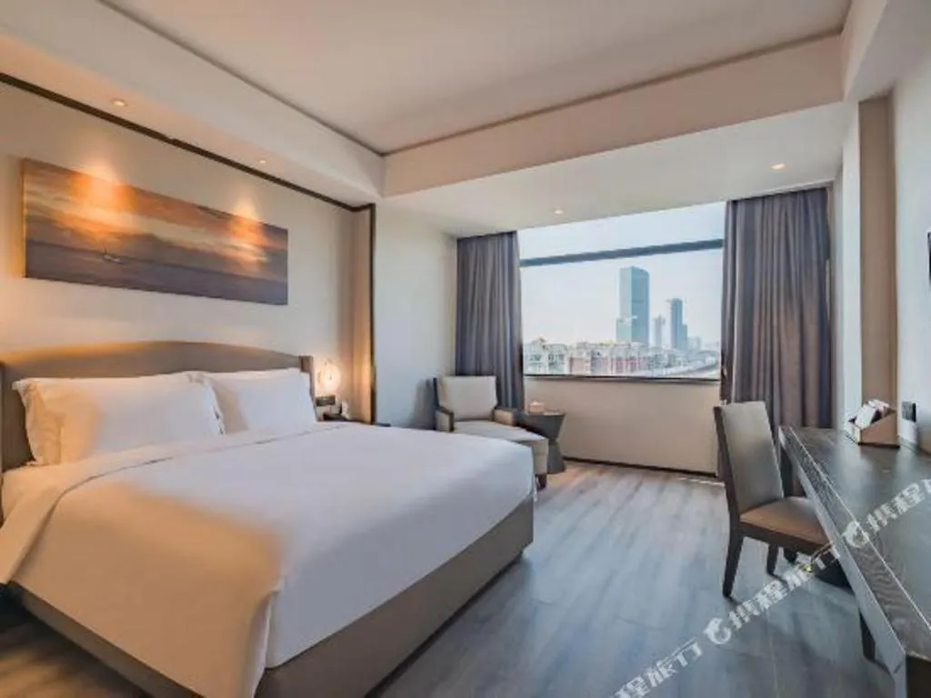 Zhuhai Starlight Hotel