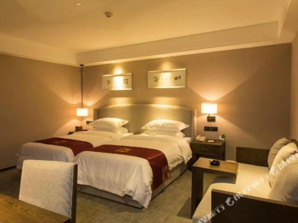 Zhuhai Starlight Hotel