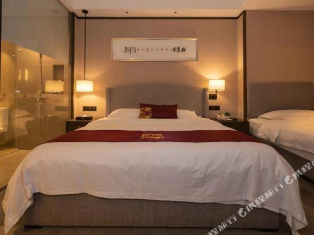 Zhuhai Starlight Hotel