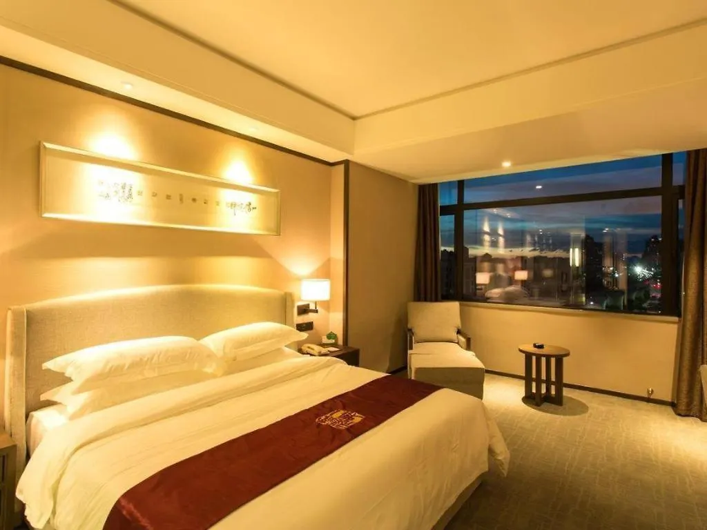 Zhuhai Starlight Hotel