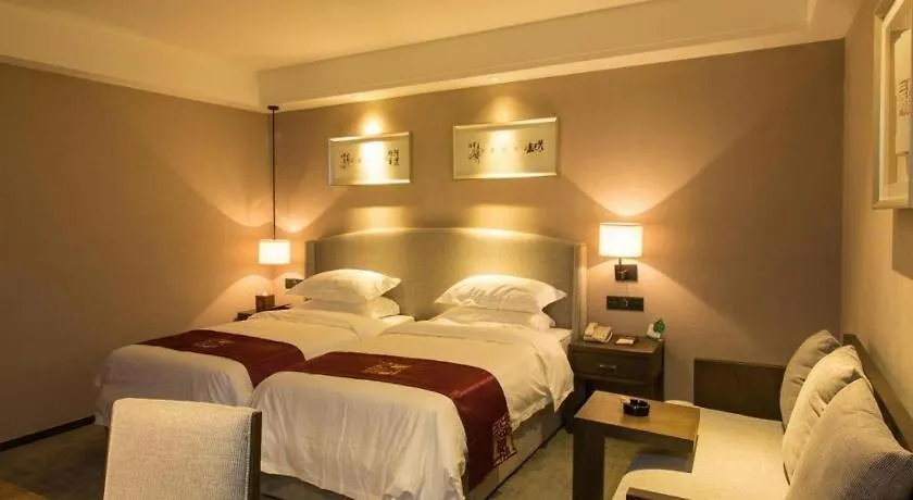 Zhuhai Starlight Hotel