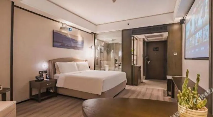 Zhuhai Starlight Hotel
