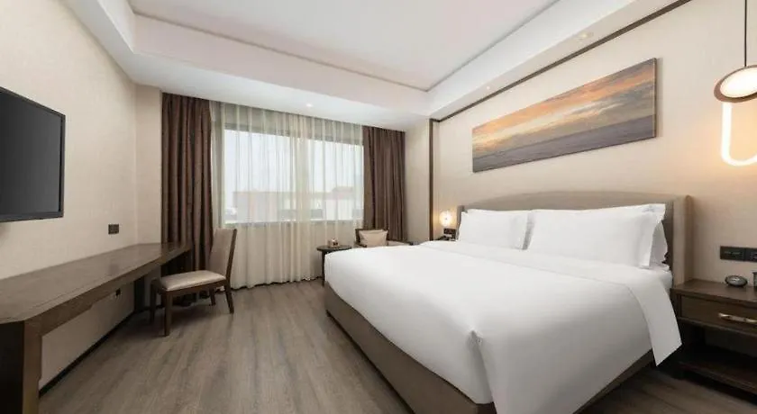 Zhuhai Starlight Hotel